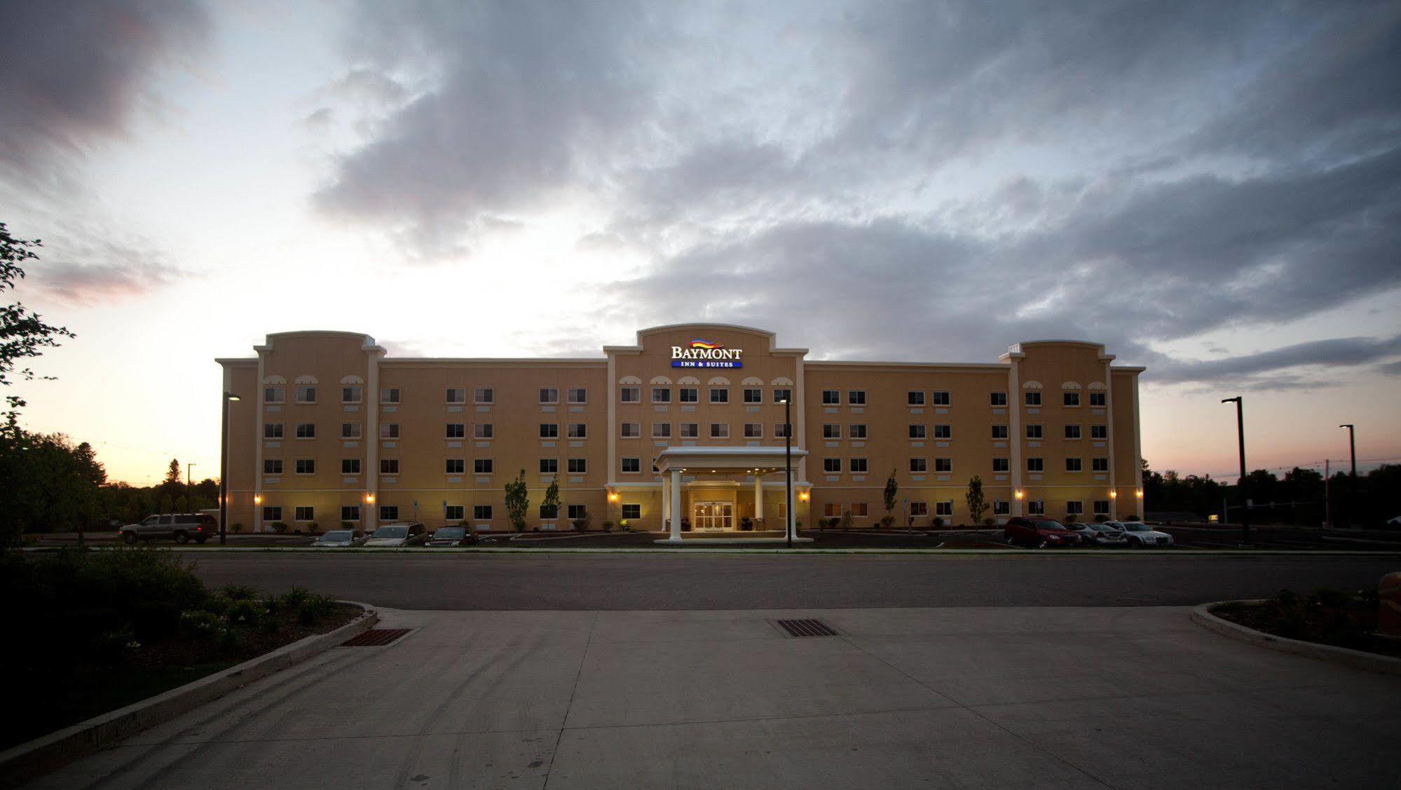 Baymont By Wyndham Erie Hotel Kearsarge Kültér fotó